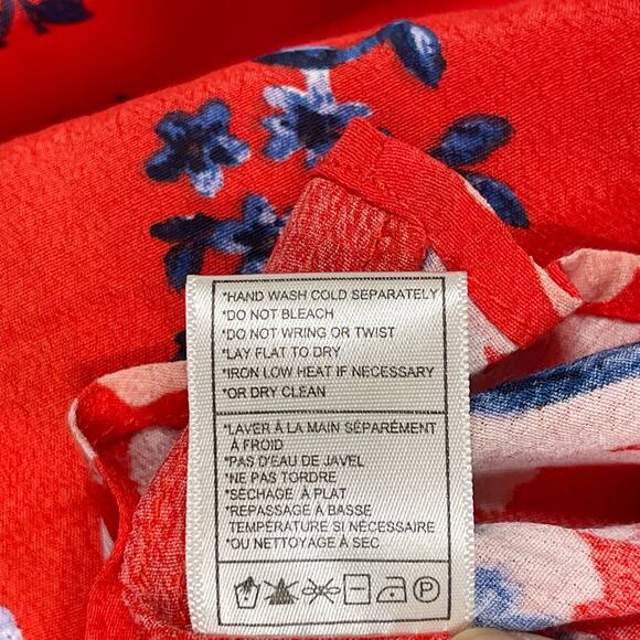 Cupcakes and Cashmere 2XS XXSmall Red Floral Barr Off The Shoulder Top Blouse - Picture 8 of 10